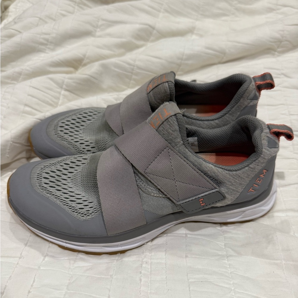 TIEM Lunar Gray Cleats Slipstream Performance Women’s Cycling Shoes 7.5